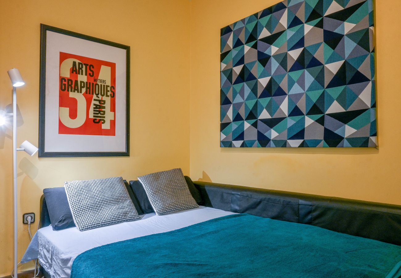 Estudio en Madrid - M (ZUI33) Encantadora vivienda a pocos minutos del