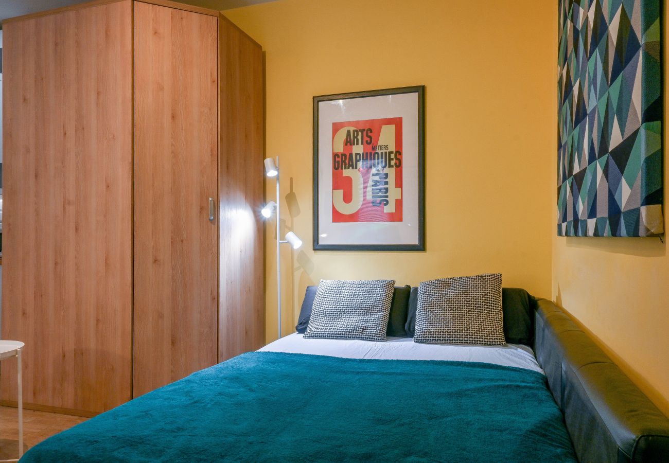 Estudio en Madrid - M (ZUI33) Encantadora vivienda a pocos minutos del