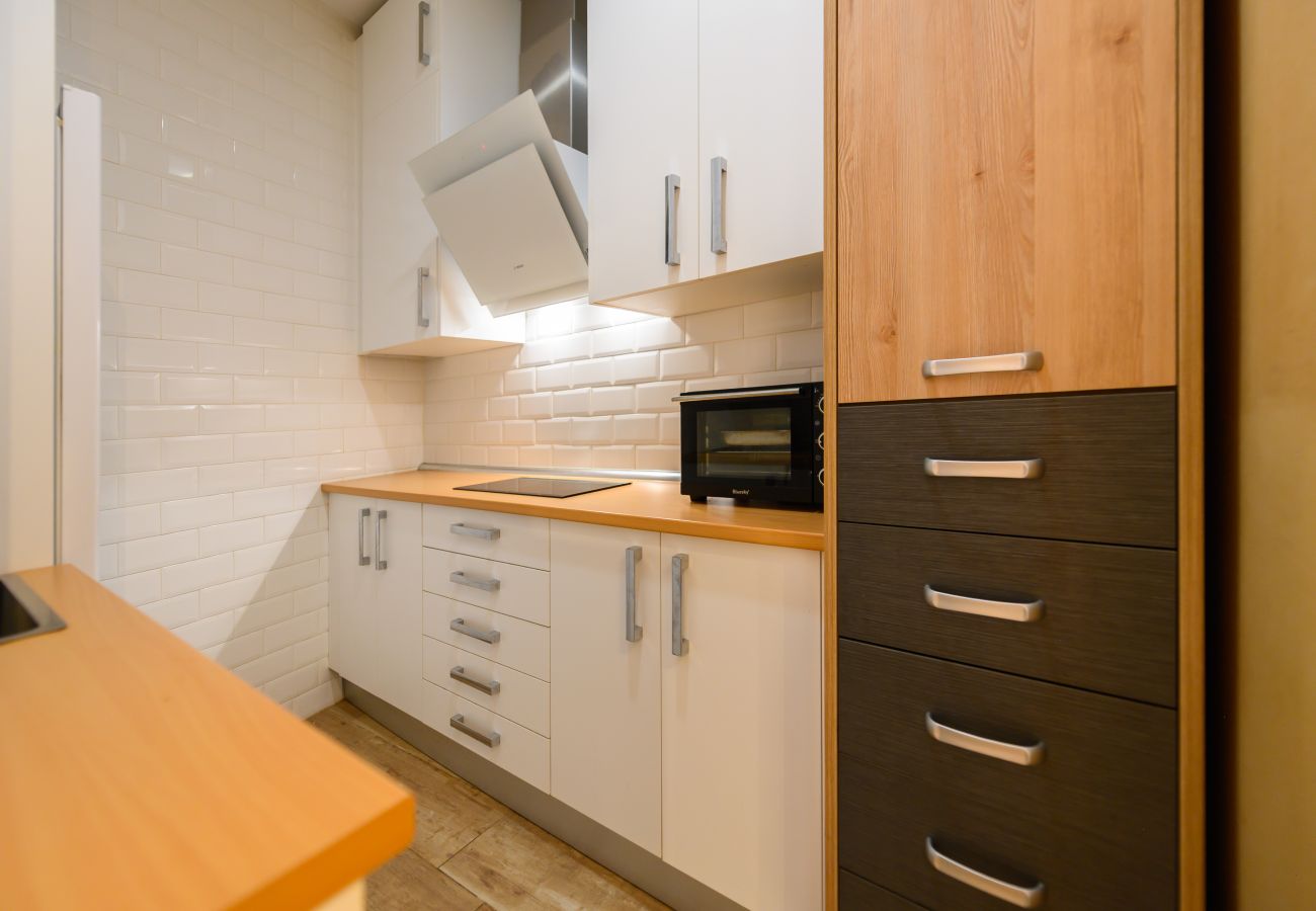 Estudio en Madrid - M (ZUI33) Encantadora vivienda a pocos minutos del
