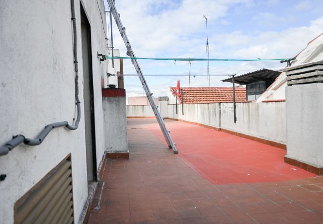 Apartamento en Madrid - M (SEN1692)Amplio Apartamento con Balcón en Calle  Apartamento en Madrid - M (SEN1692)Amplio Apartamento con Balcón en Calle