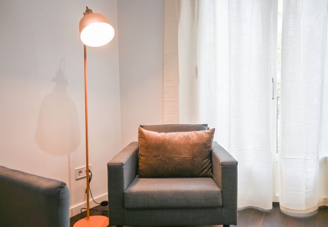 Apartamento en Madrid - M (SEN1692)Amplio Apartamento con Balcón en Calle  Apartamento en Madrid - M (SEN1692)Amplio Apartamento con Balcón en Calle