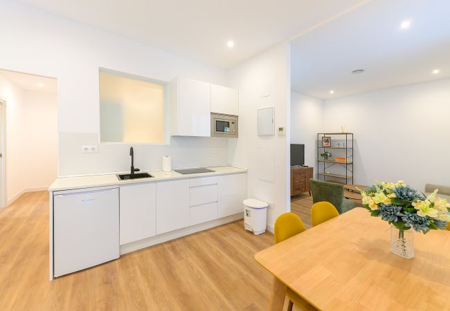 Apartamento en Madrid - M (FEI70)Elegancia y Confort en el Corazón de Cham Apartamento en Madrid - M (FEI70)Elegancia y Confort en el Corazón de Cham