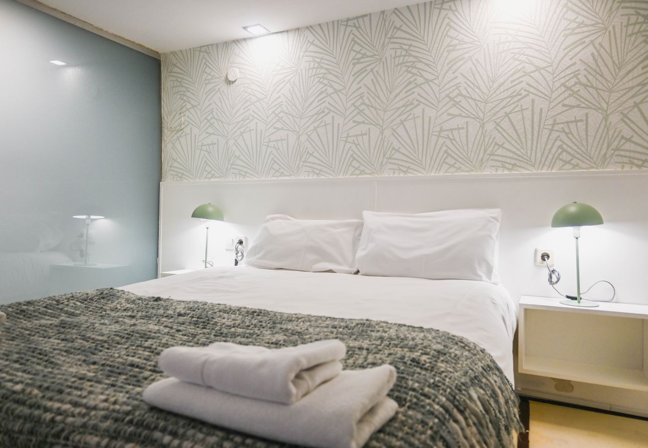 Apartamento en Madrid - M (JAM30)Moderno y Elegante piso en Argüelles con