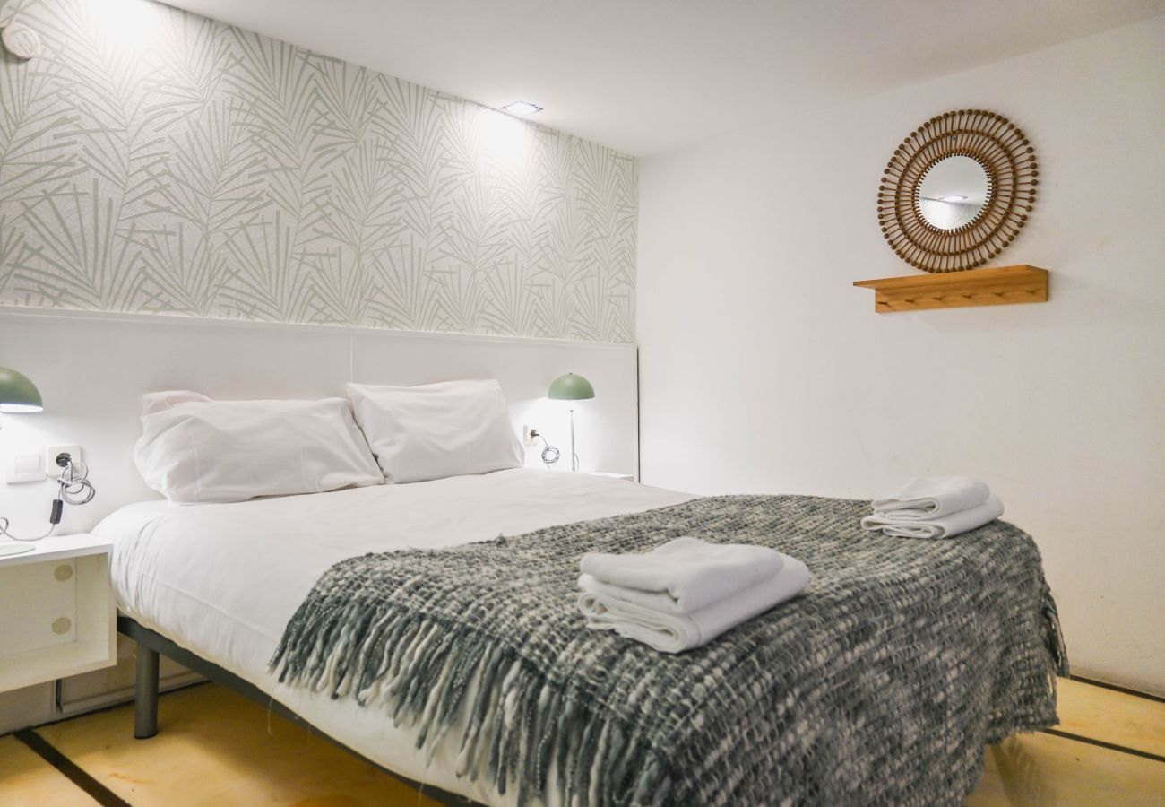 Apartamento en Madrid - M (JAM30)Moderno y Elegante piso en Argüelles con