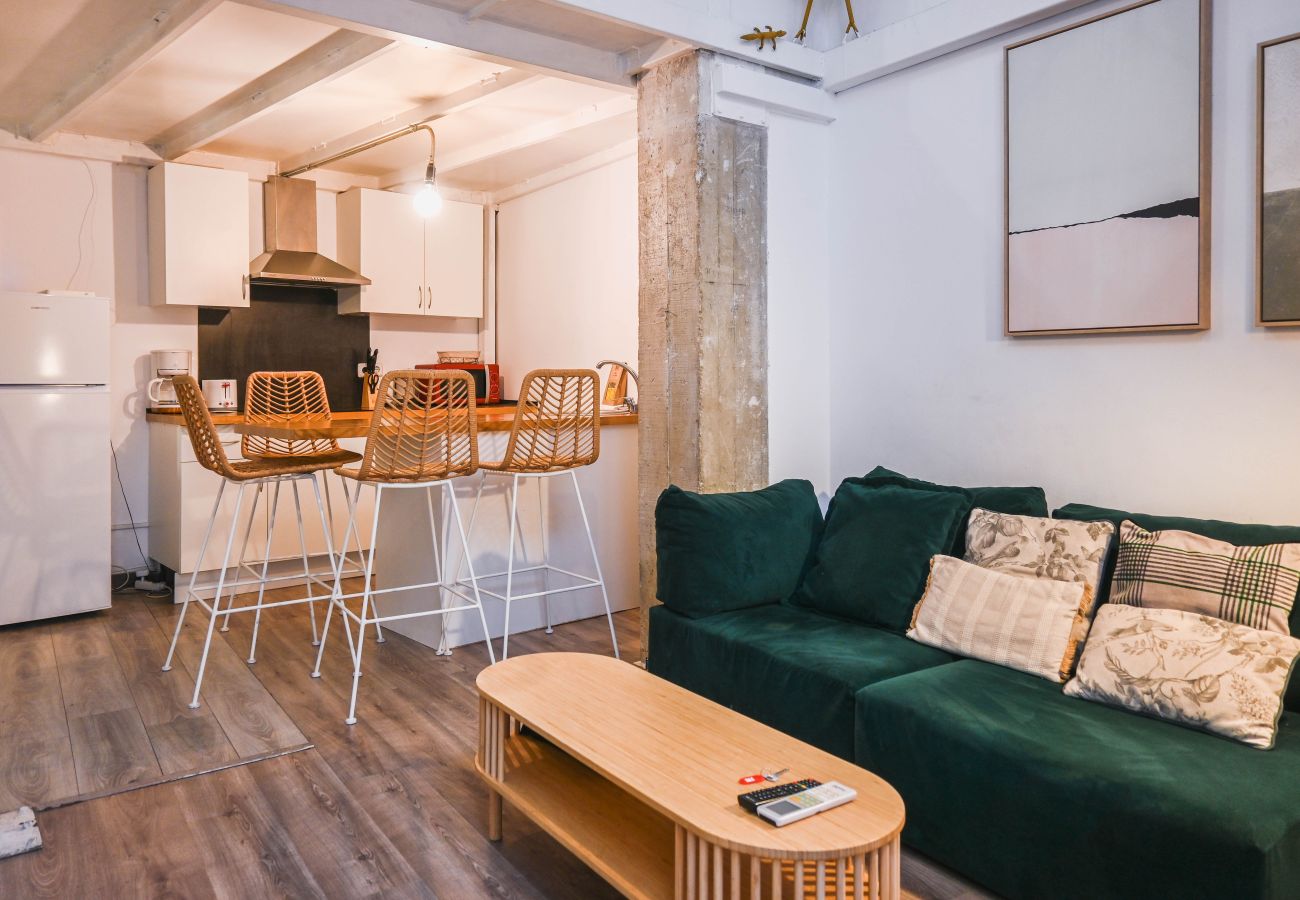 Apartamento en Madrid - M (JAM30)Moderno y Elegante piso en Argüelles con