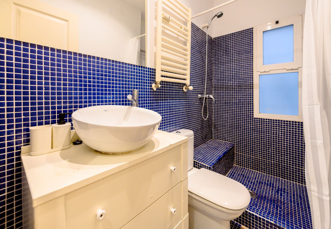 Apartamento en Madrid - M (JAM471B)Apartamento Luminoso con Balcón en el C