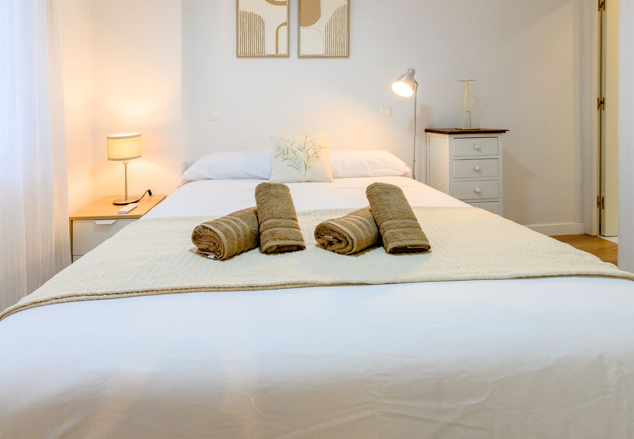Apartamento en Madrid - M (JAM471B)Apartamento Luminoso con Balcón en el C