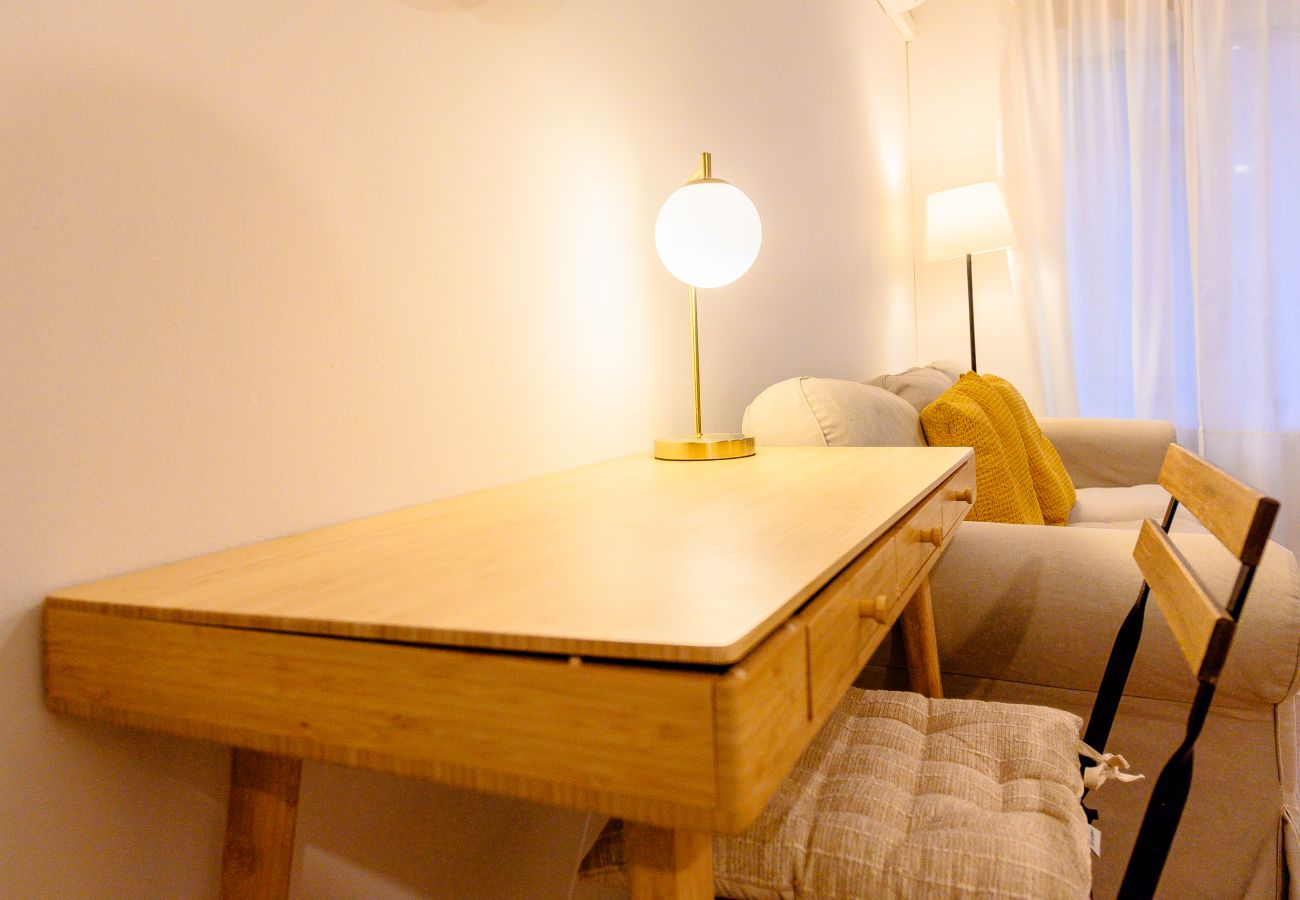 Apartamento en Madrid - M (JAM471B)Apartamento Luminoso con Balcón en el C