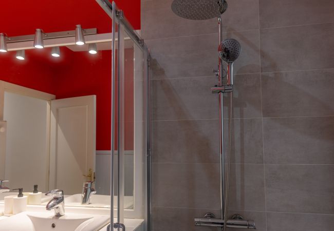Apartamento en Madrid - M (PDH52)Apartamento Amplio y Elegante en Paseo de Apartamento en Madrid - M (PDH52)Apartamento Amplio y Elegante en Paseo de