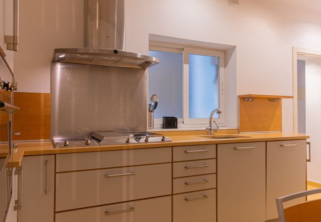 Apartamento en Madrid - M (PDH52)Apartamento Amplio y Elegante en Paseo de Apartamento en Madrid - M (PDH52)Apartamento Amplio y Elegante en Paseo de