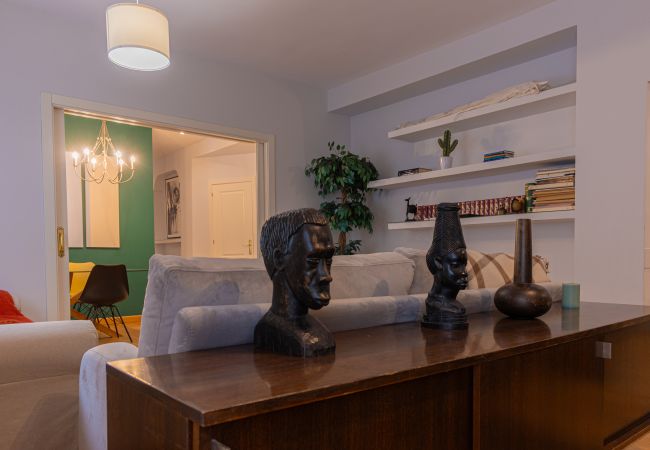 Apartamento en Madrid - M (PDH52)Apartamento Amplio y Elegante en Paseo de Apartamento en Madrid - M (PDH52)Apartamento Amplio y Elegante en Paseo de