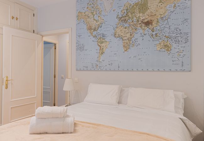 Apartamento en Madrid - M (PDH52)Apartamento Amplio y Elegante en Paseo de Apartamento en Madrid - M (PDH52)Apartamento Amplio y Elegante en Paseo de