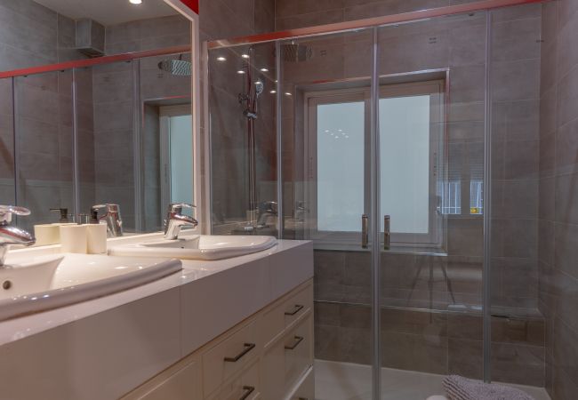 Apartamento en Madrid - M (PDH52)Apartamento Amplio y Elegante en Paseo de Apartamento en Madrid - M (PDH52)Apartamento Amplio y Elegante en Paseo de