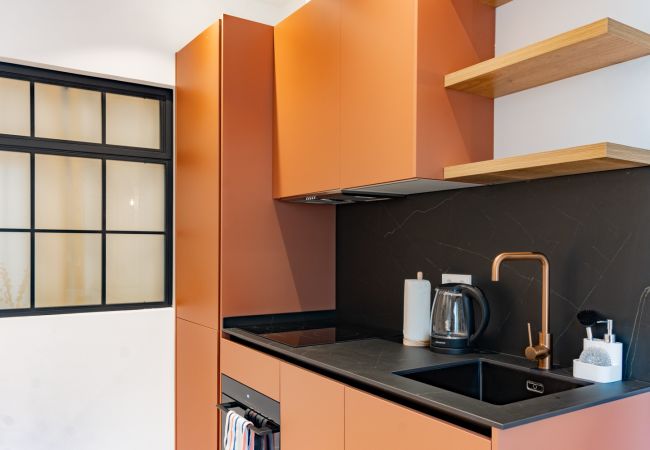 Apartamento en Madrid - M (CPE205)Elegante y Acogedor Apartamento con Enca Apartamento en Madrid - M (CPE205)Elegante y Acogedor Apartamento con Enca