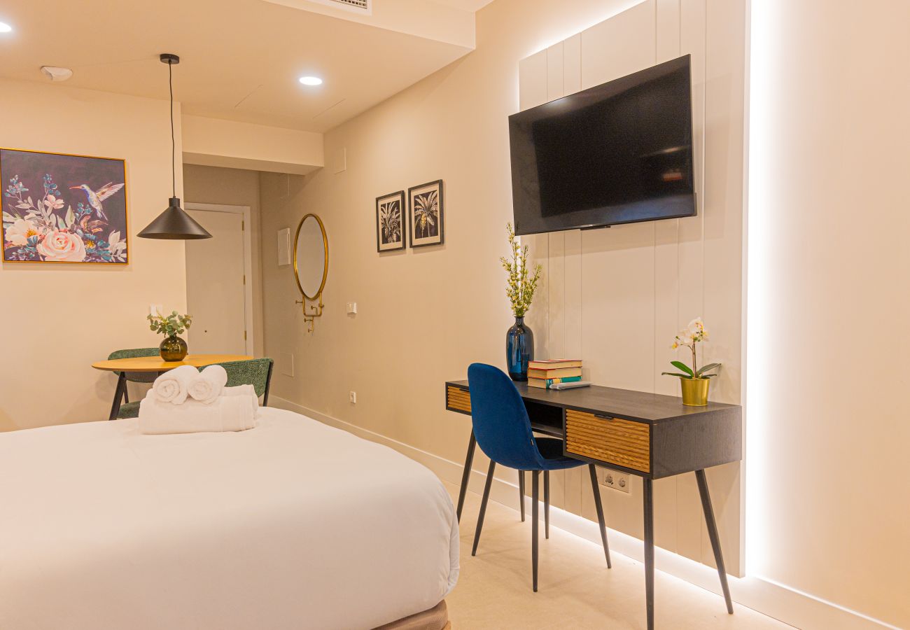 Estudio en Madrid - M (DEL291º4)El Capricho: Tu Refugio en Madrid con