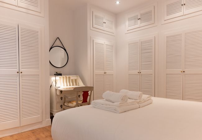 Apartamento en Madrid - M (SEN352)Elegante y luminoso piso en el corazón d Apartamento en Madrid - M (SEN352)Elegante y luminoso piso en el corazón d