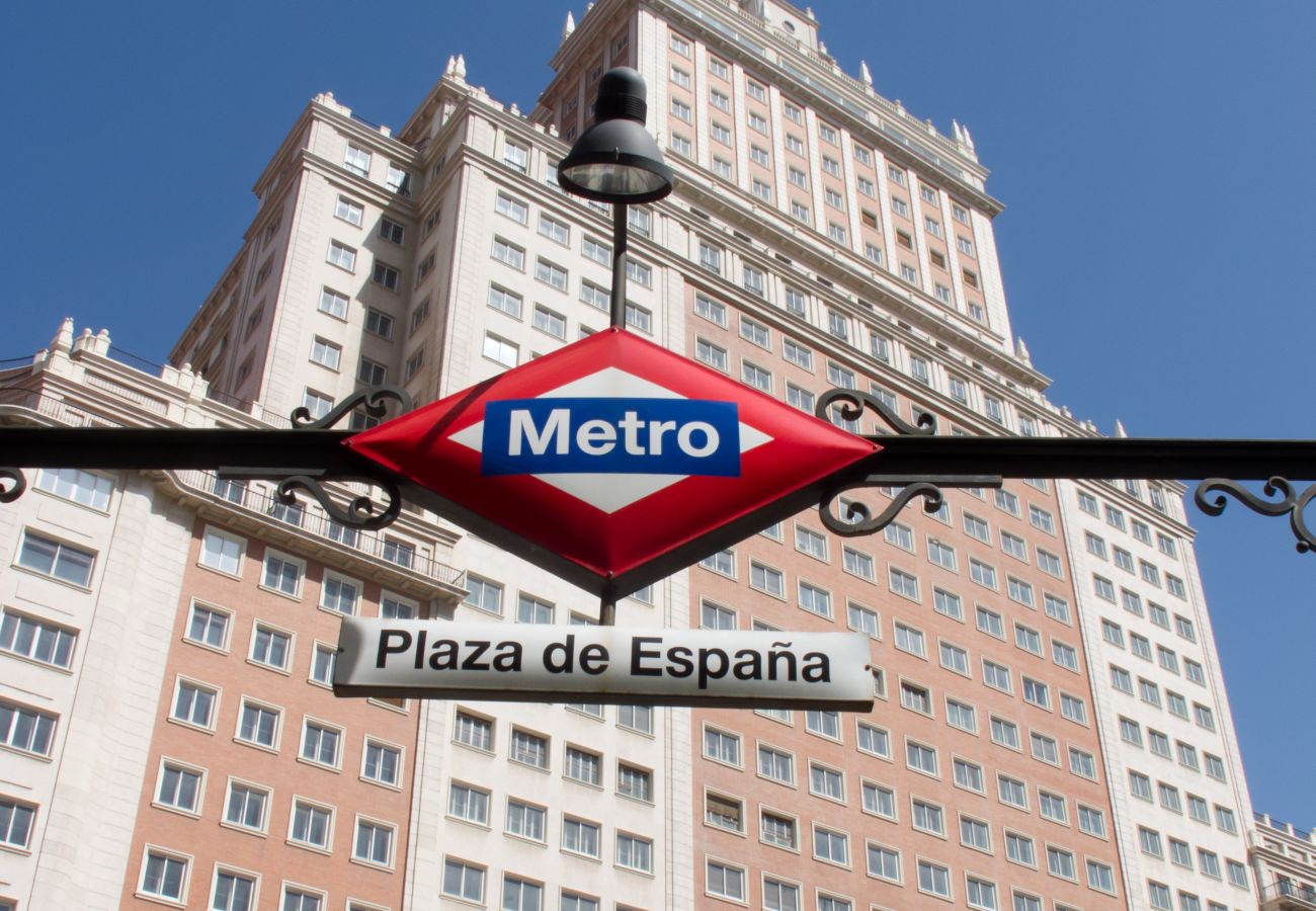 Estudio en Madrid - M (CAD4) Una Experiencia Diferente en el centro de