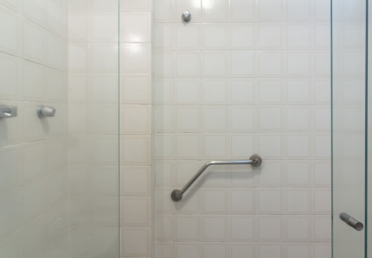 Apartamento en Rio de Janeiro - Comodidad y Tranquilidad en Humaitá | M404
