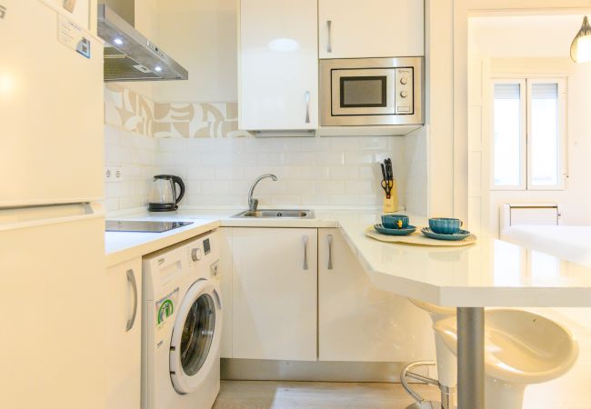 Apartamento en Madrid - M (AMA272) Acogedor piso de 1 dormitorio a poco m Apartamento en Madrid - M (AMA272) Acogedor piso de 1 dormitorio a poco m