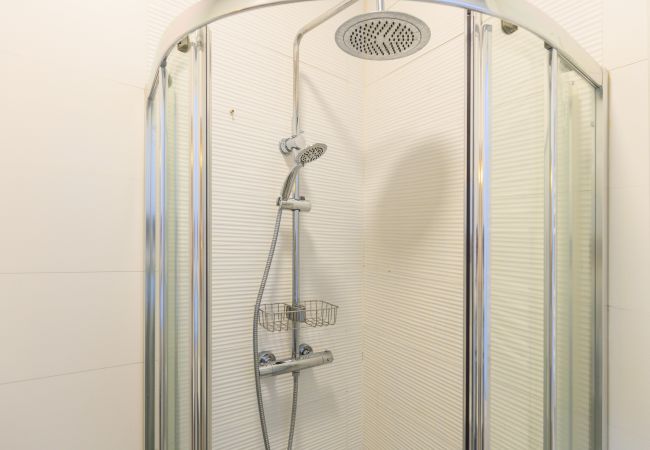 Apartamento en Madrid - M (AMA272) Acogedor piso de 1 dormitorio a poco m Apartamento en Madrid - M (AMA272) Acogedor piso de 1 dormitorio a poco m