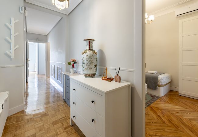 Apartamento en Madrid - M (TOL254)Acogedor piso con balcones en el centro  Apartamento en Madrid - M (TOL254)Acogedor piso con balcones en el centro