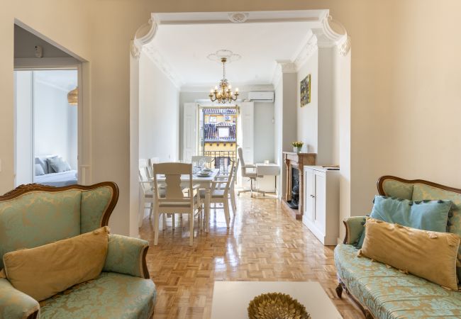 Apartamento en Madrid - M (TOL254)Acogedor piso con balcones en el centro  Apartamento en Madrid - M (TOL254)Acogedor piso con balcones en el centro