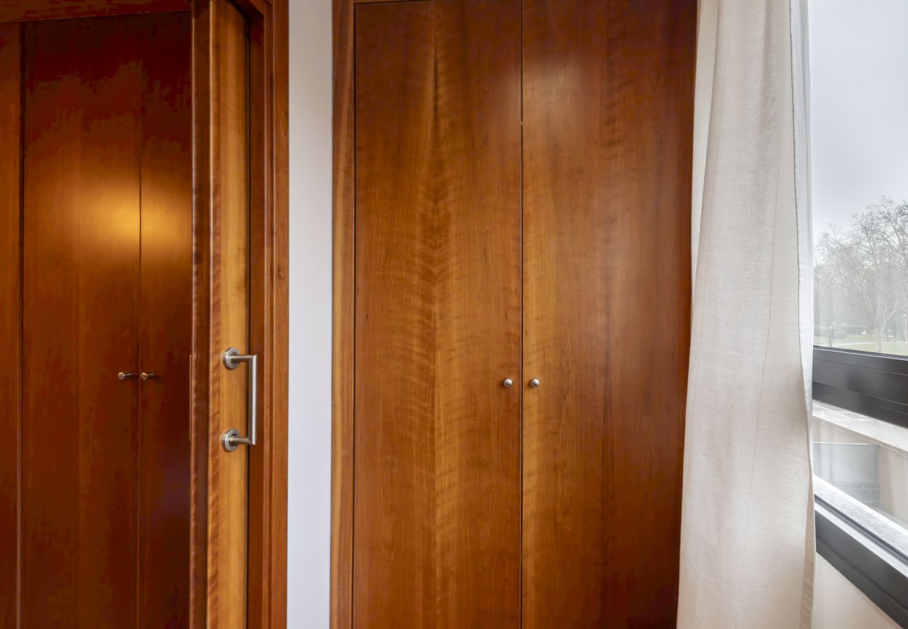 Apartamento en Madrid - M (SRES531I)Encantador piso temporal  de 1 dormito