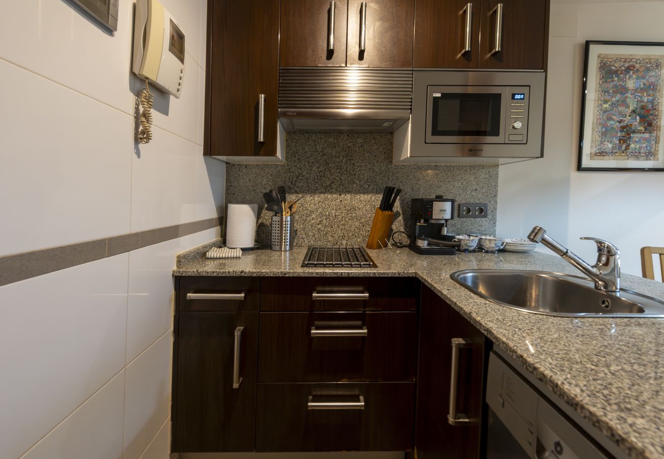 Apartamento en Madrid - M (SRES531I)Encantador piso temporal  de 1 dormito