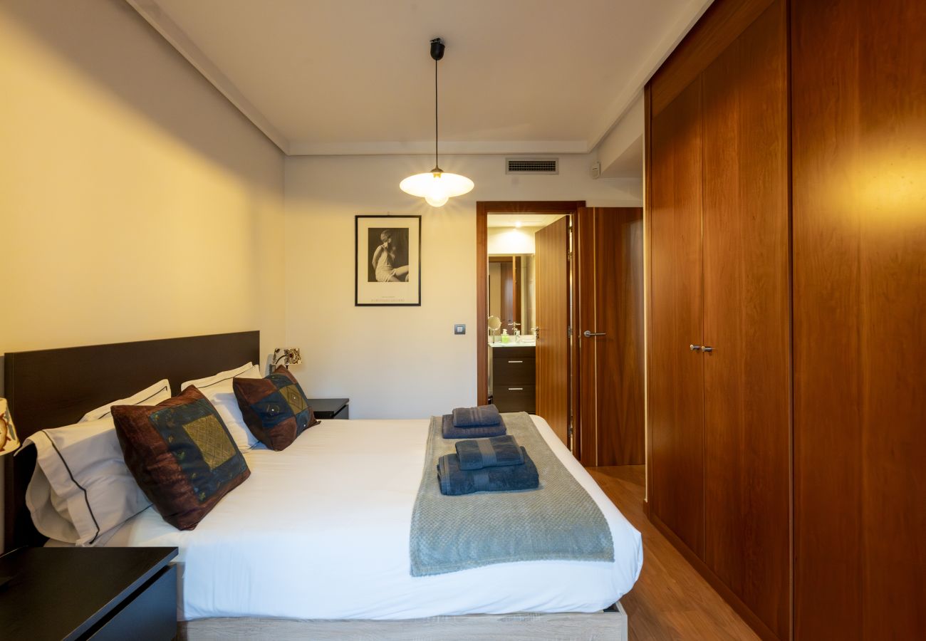 Apartamento en Madrid - M (SRES531I)Encantador piso temporal  de 1 dormito