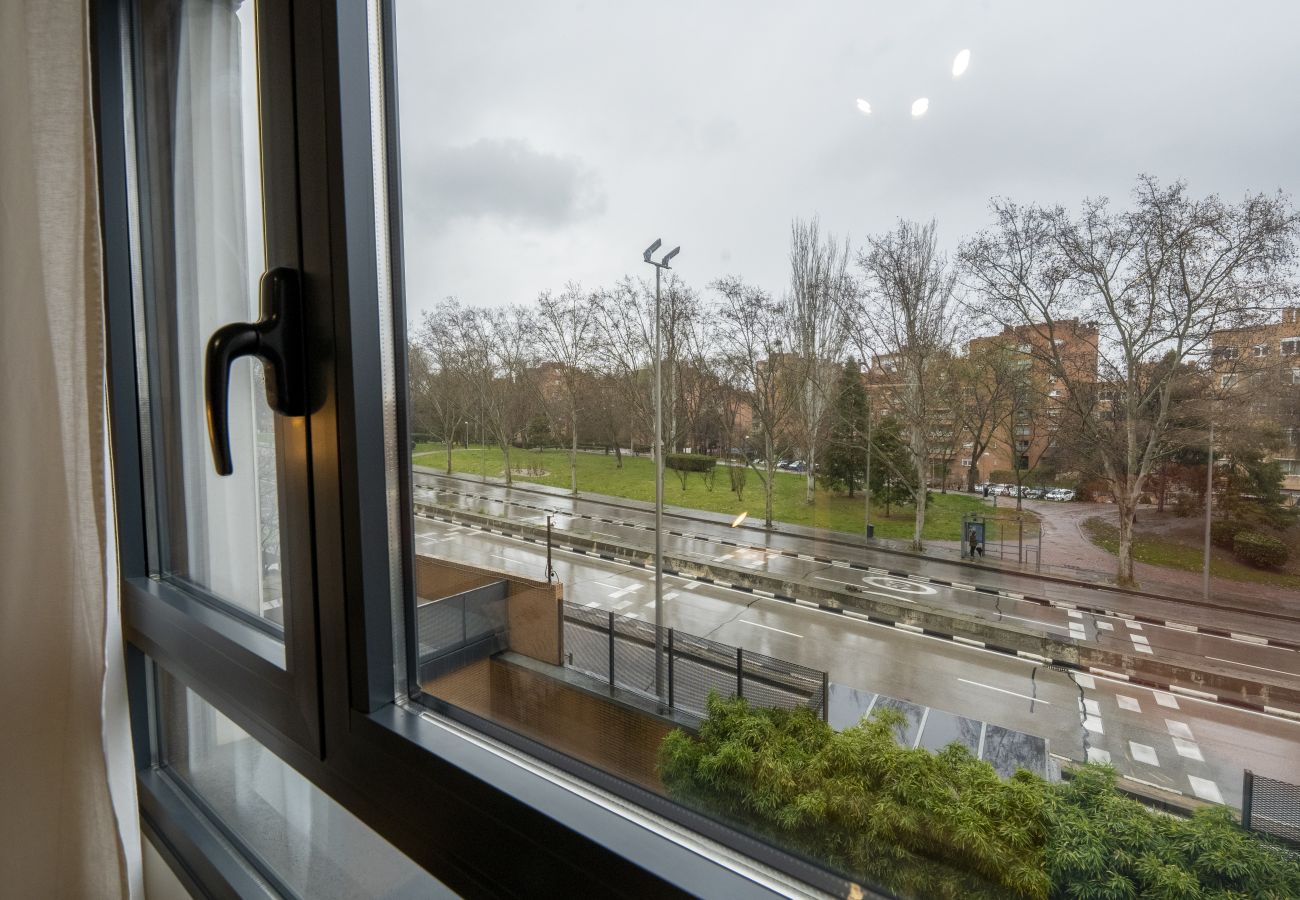 Apartamento en Madrid - M (SRES531I)Encantador piso temporal  de 1 dormito