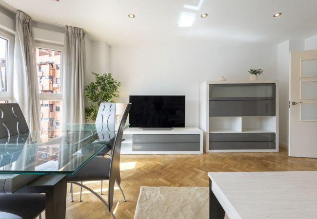 Apartamento en Madrid - M (PDA653)Amplio piso de 3 dormitorios y 2 baños e Apartamento en Madrid - M (PDA653)Amplio piso de 3 dormitorios y 2 baños e
