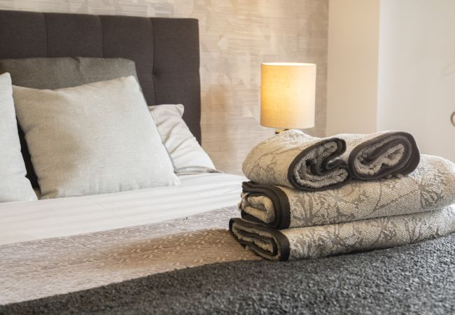 Apartamento en Madrid - M (PDA653)Amplio piso de 3 dormitorios y 2 baños e Apartamento en Madrid - M (PDA653)Amplio piso de 3 dormitorios y 2 baños e