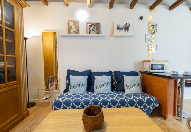 Apartamento en Madrid - M (AMP964)Piso de 2 dormitorios a pasos del Museo Apartamento en Madrid - M (AMP964)Piso de 2 dormitorios a pasos del Museo