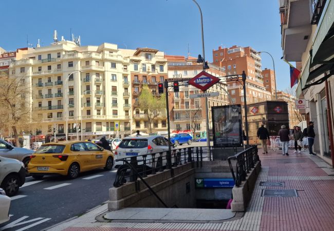 Apartamento en Madrid - M (QUE32I1) Dúplex con encanto en Chamberí : Comod Apartamento en Madrid - M (QUE32I1) Dúplex con encanto en Chamberí : Comod