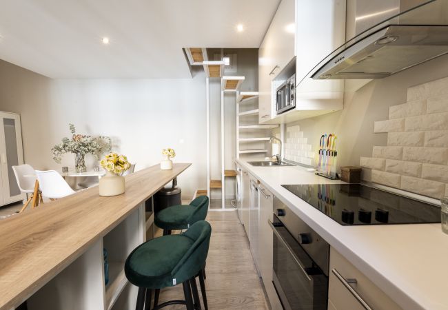 Apartamento en Madrid - M (QUE32I1) Dúplex con encanto en Chamberí : Comod Apartamento en Madrid - M (QUE32I1) Dúplex con encanto en Chamberí : Comod