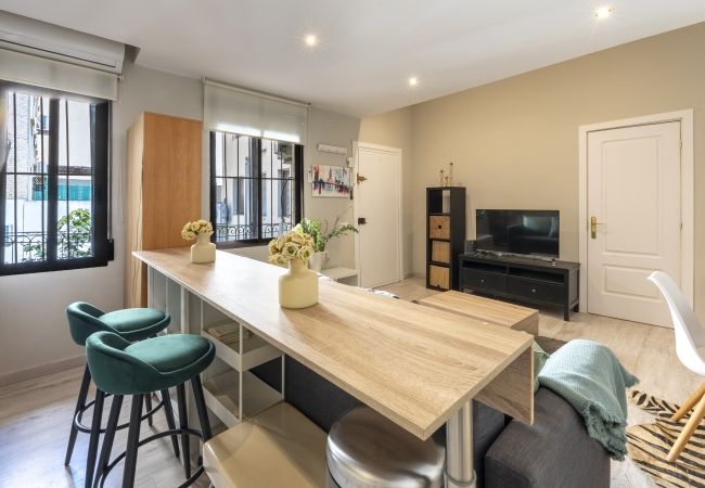 Apartamento en Madrid - M (QUE32I1) Dúplex con encanto en Chamberí : Comod Apartamento en Madrid - M (QUE32I1) Dúplex con encanto en Chamberí : Comod