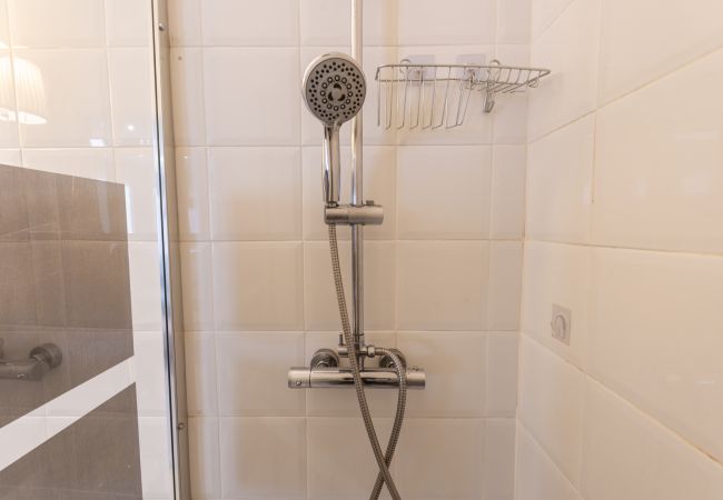 Apartamento en Madrid - M (QUE32I1) Dúplex con encanto en Chamberí : Comod Apartamento en Madrid - M (QUE32I1) Dúplex con encanto en Chamberí : Comod