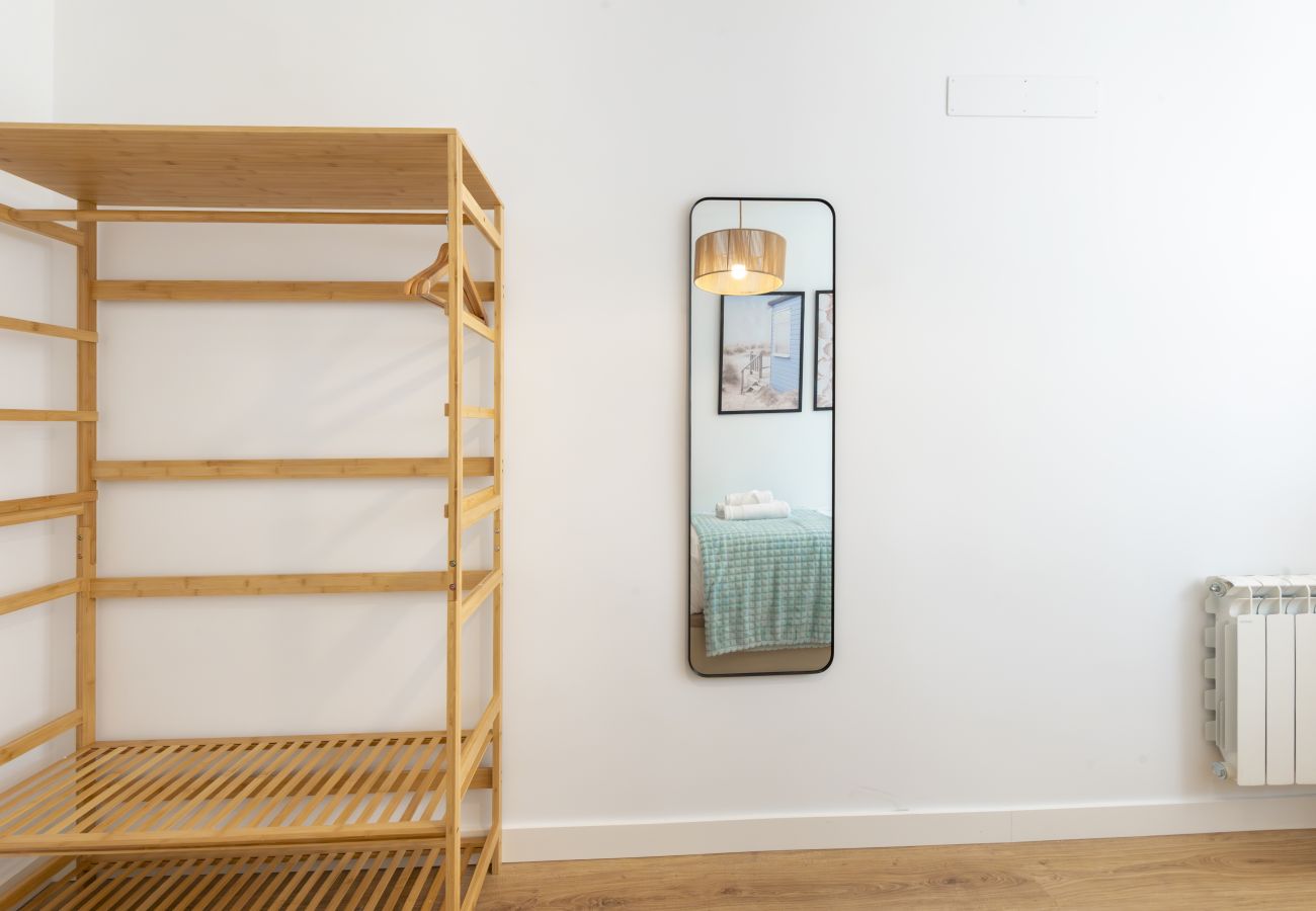 Apartamento en Madrid - M (MPM32)Magnífico piso de 3 dormitorios en Madres
