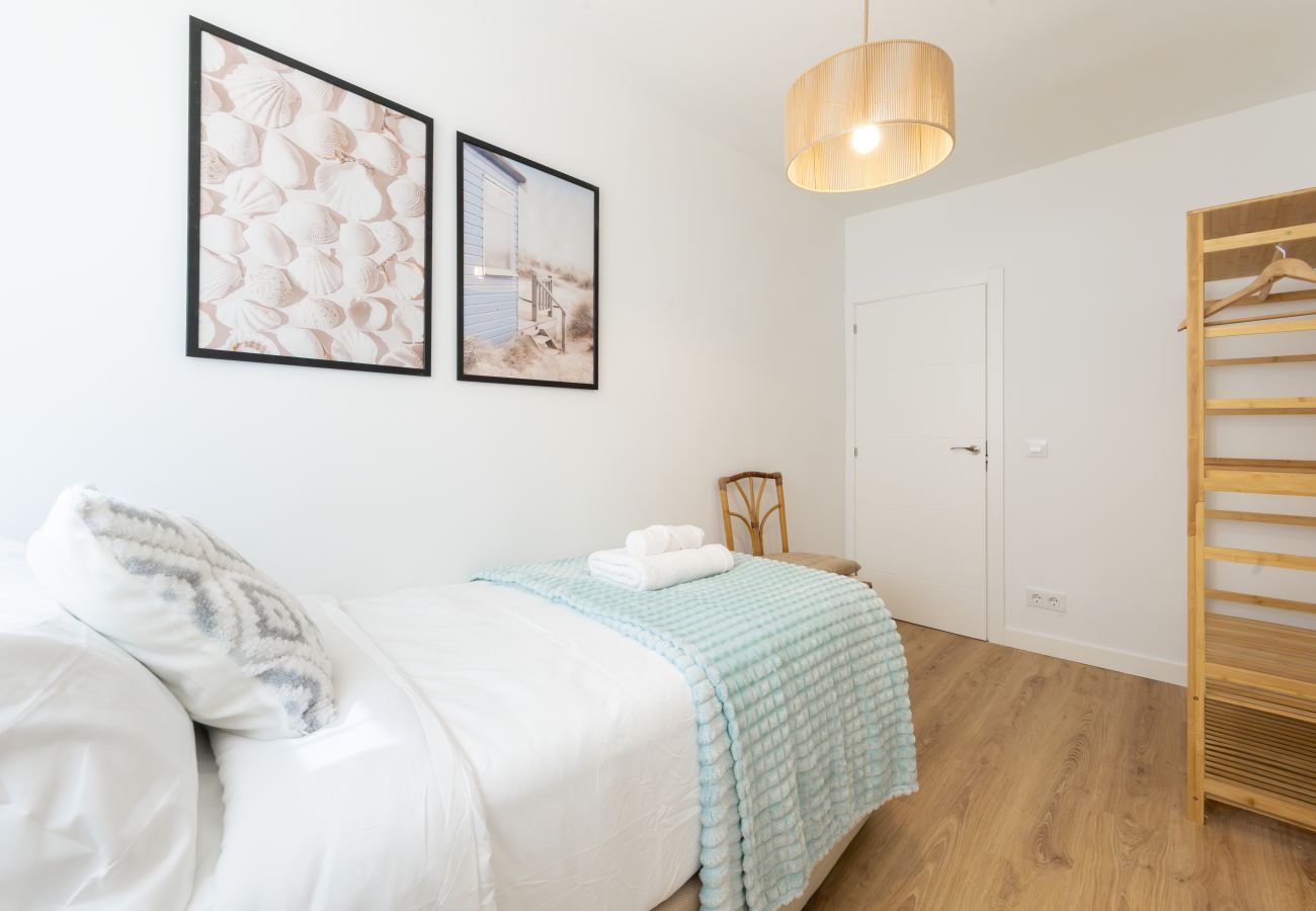 Apartamento en Madrid - M (MPM32)Magnífico piso de 3 dormitorios en Madres