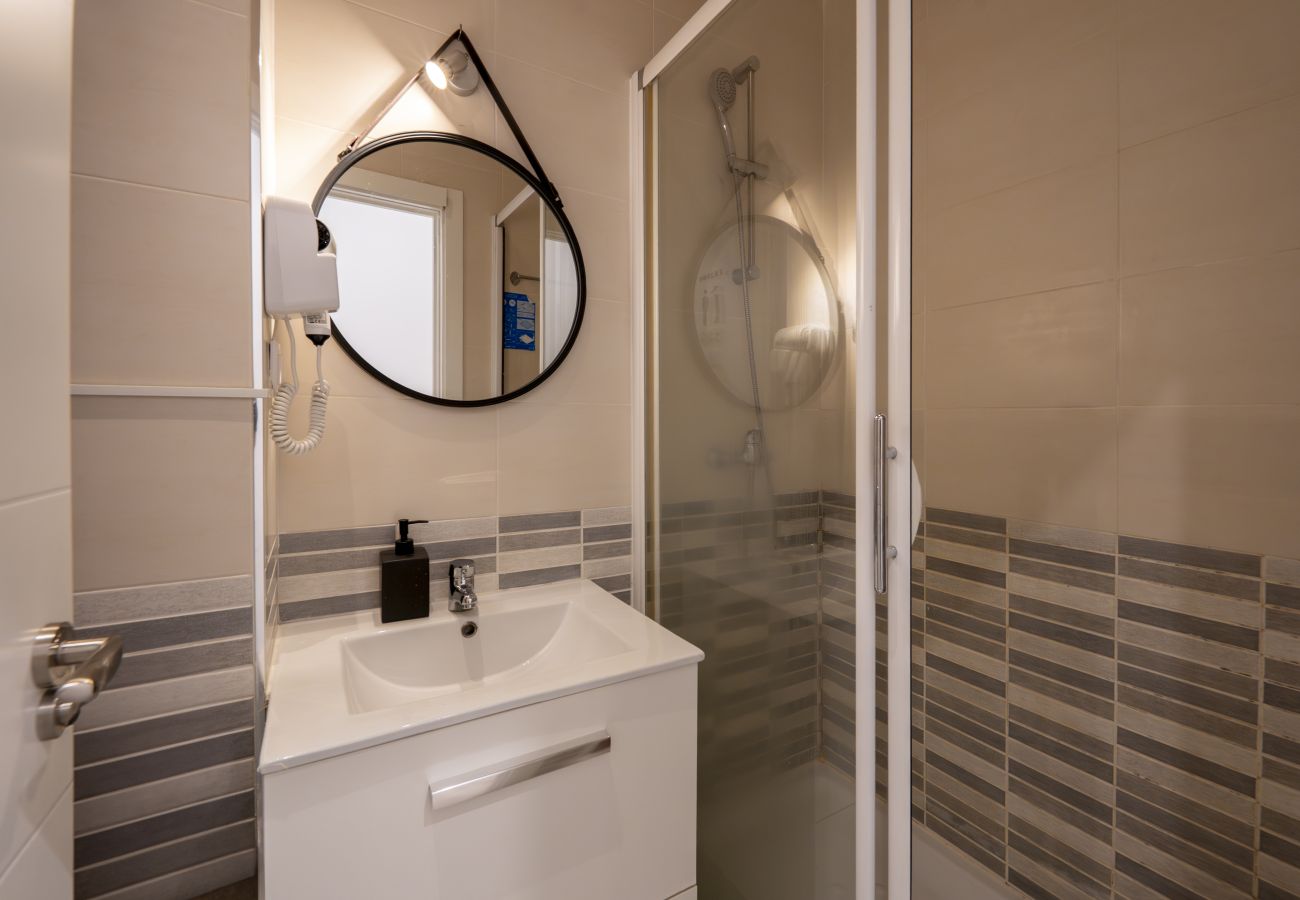 Alquiler por habitaciones en Madrid - M (SBE10 10) Berlín: habitación con comodidad y zo