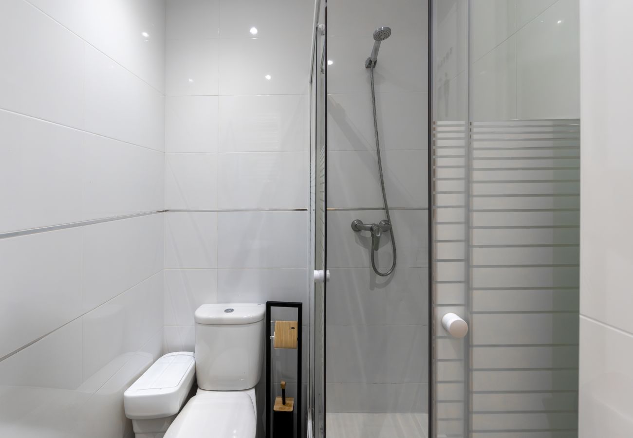 Alquiler por habitaciones en Madrid - M (SBE10 10) Berlín: habitación con comodidad y zo