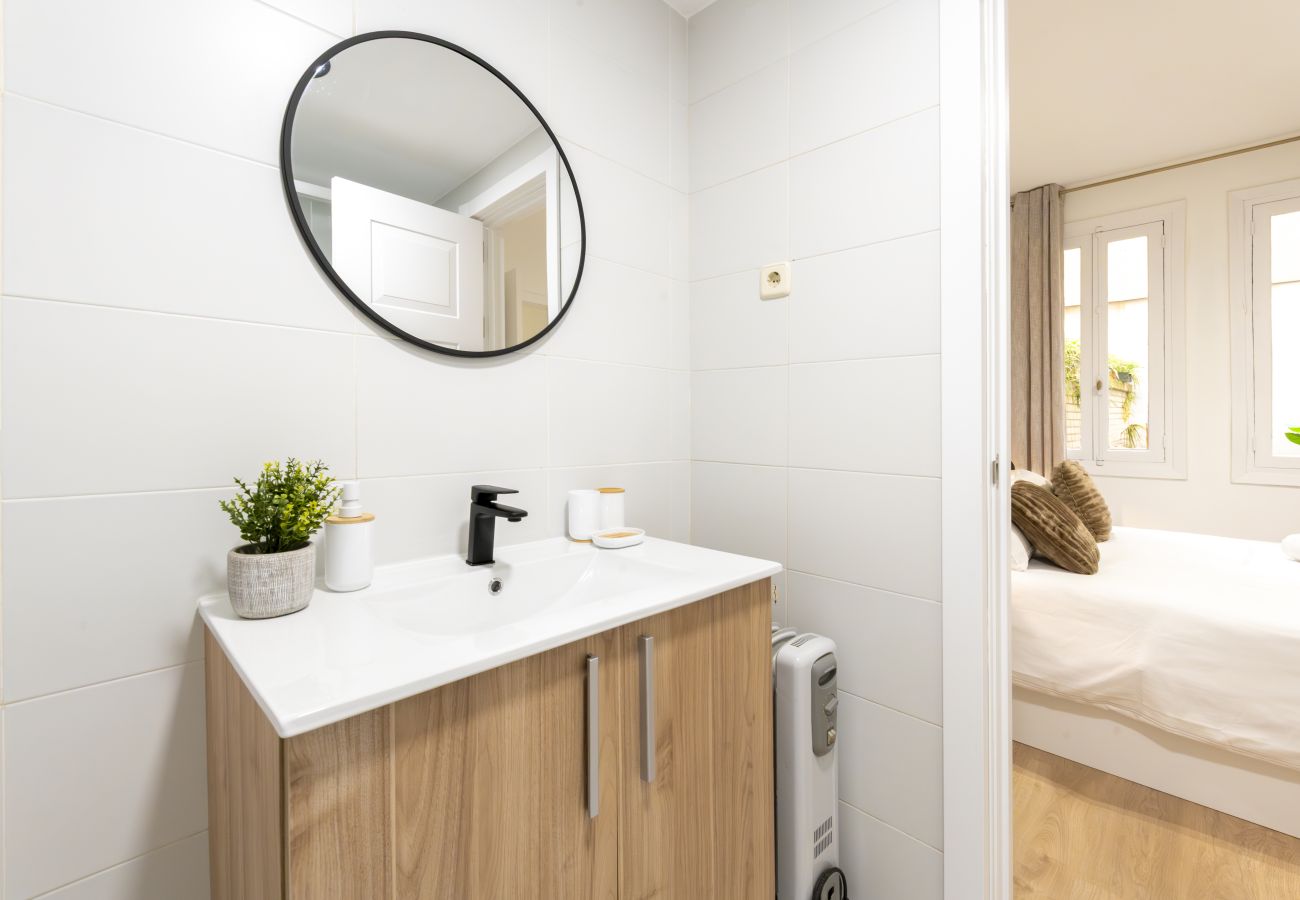Apartamento en Madrid - M (PEZ14)Apartamento de 1 dormitorio cerca de Plaz
