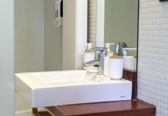 Apartamento en Madrid - M (BAS159)Dúplex de 3 Dormitorios – Amplio, Lumino Apartamento en Madrid - M (BAS159)Dúplex de 3 Dormitorios – Amplio, Lumino