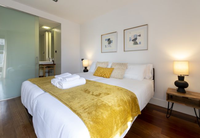 Apartamento en Madrid - M (BAS159)Dúplex de 3 Dormitorios – Amplio, Lumino Apartamento en Madrid - M (BAS159)Dúplex de 3 Dormitorios – Amplio, Lumino