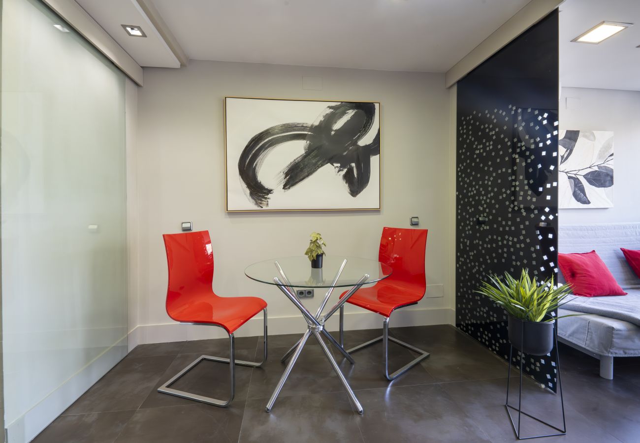 Apartamento en Madrid - M (PAC636)Alquiler Mensual en Madrid – Piso Exteri