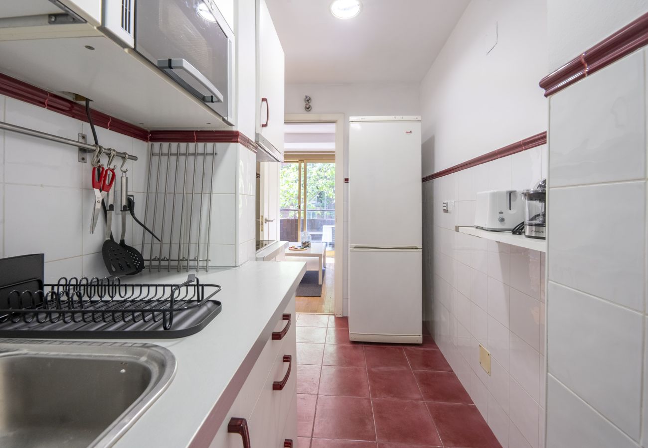 Apartamento en Madrid - M (ORE461H)Piso de 1 dormitorio y balcón -Alquiler