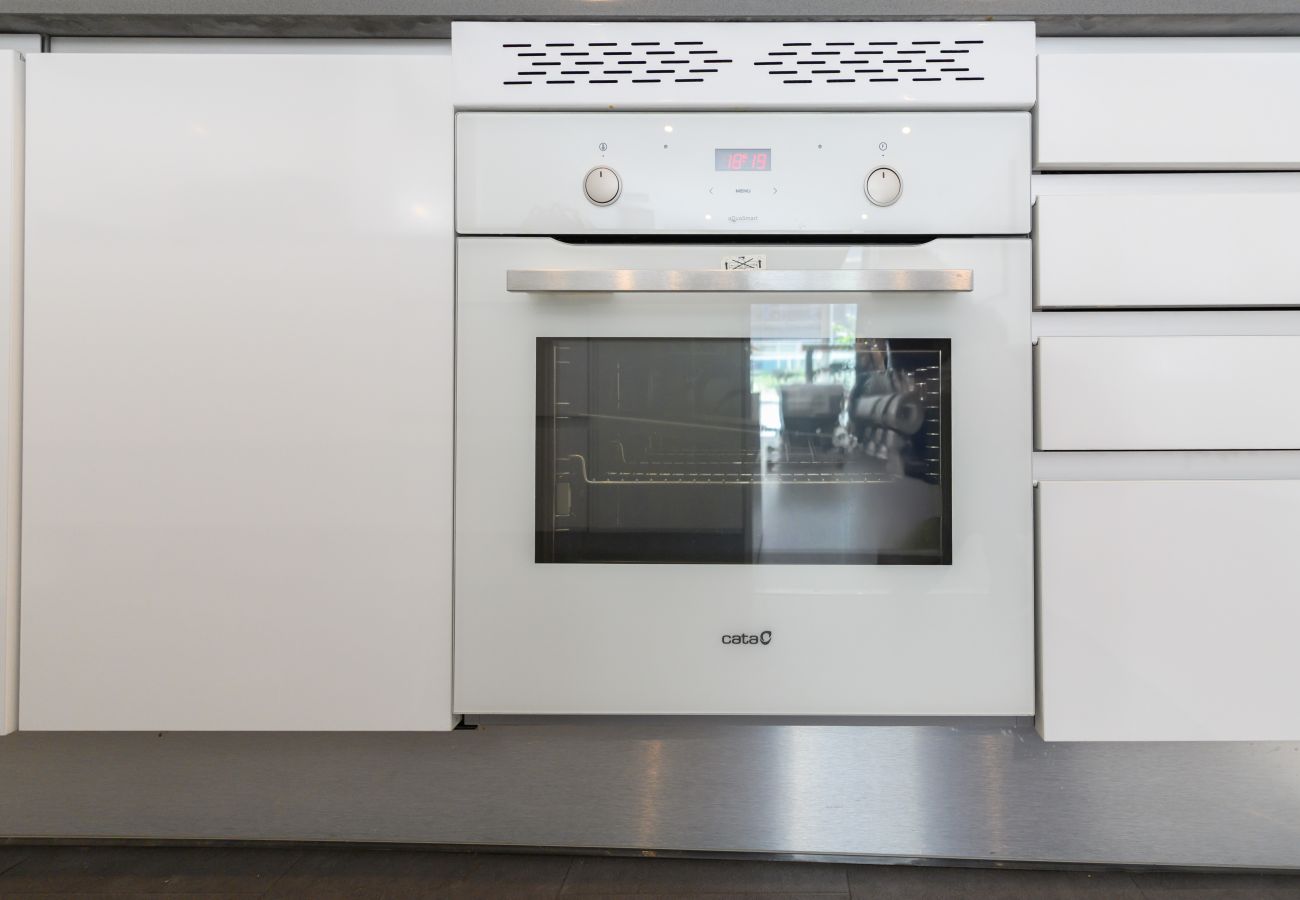 Apartamento en Madrid - M (NMO42HA)Espacio Versatil en Madrid : Alquiler m