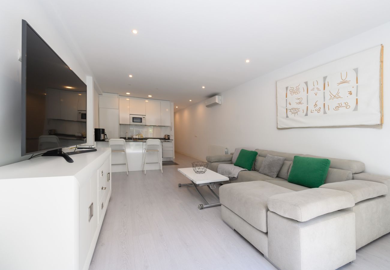 Apartamento en Madrid - M (NMO42HA)Espacio Versatil en Madrid : Alquiler m