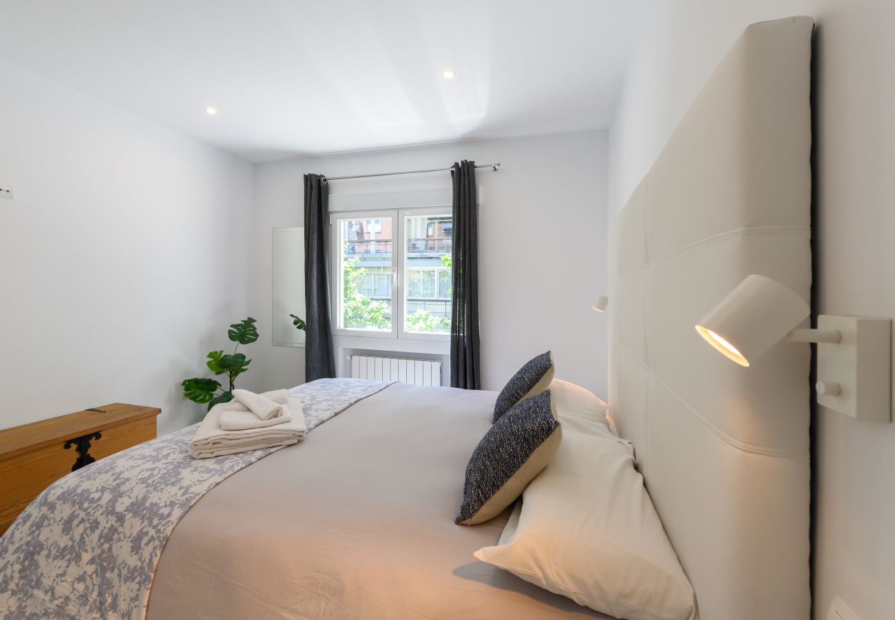Apartamento en Madrid - M (NMO42HA)Espacio Versatil en Madrid : Alquiler m