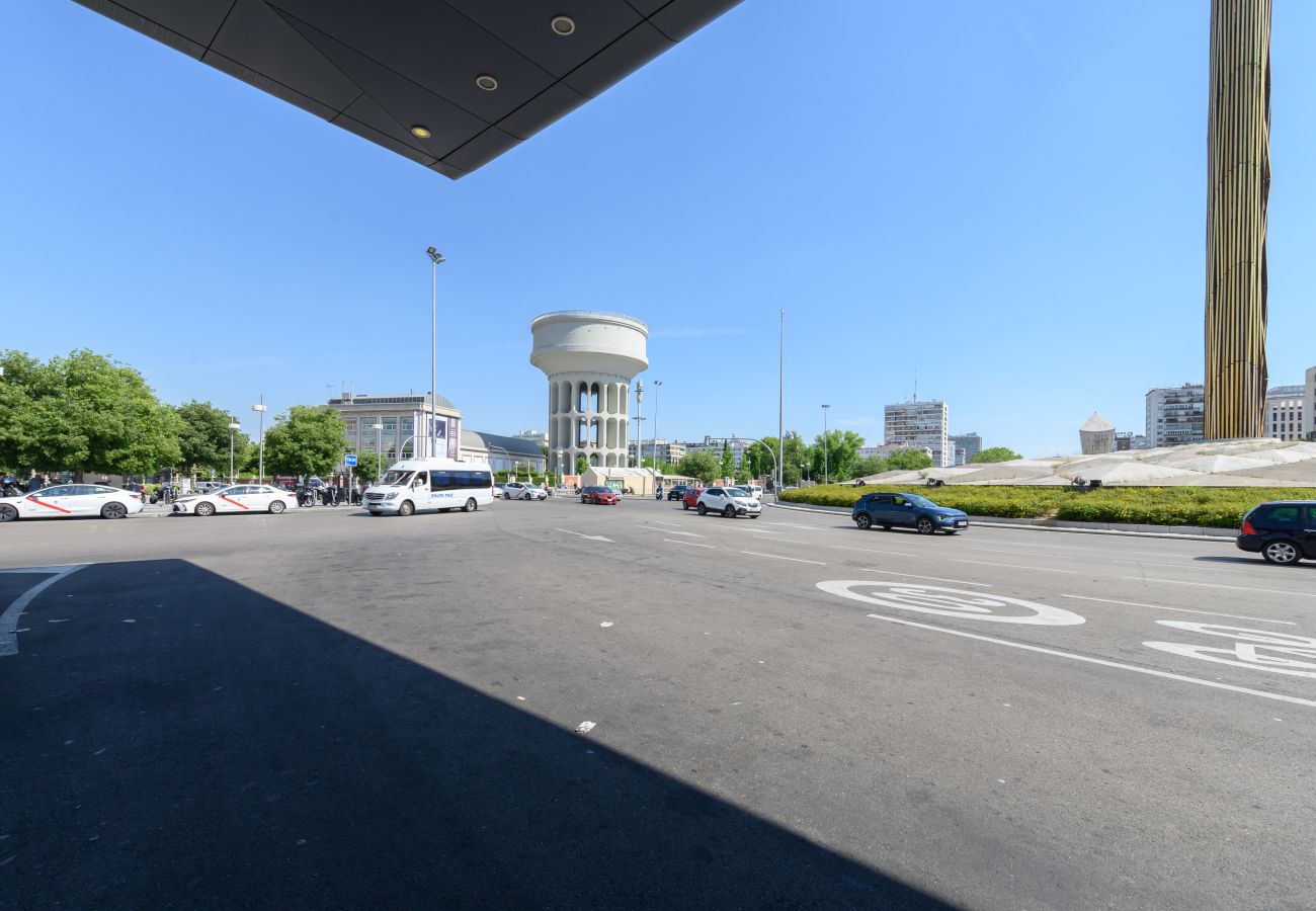 Apartamento en Madrid - M (NMO42HA)Espacio Versatil en Madrid : Alquiler m